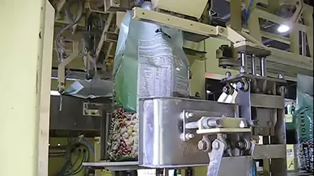 Automatic Animal Feed Packaging Machine
