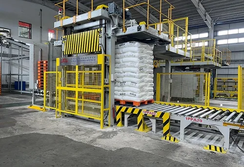 Automatic bag palletizing machine for PP plastic resins